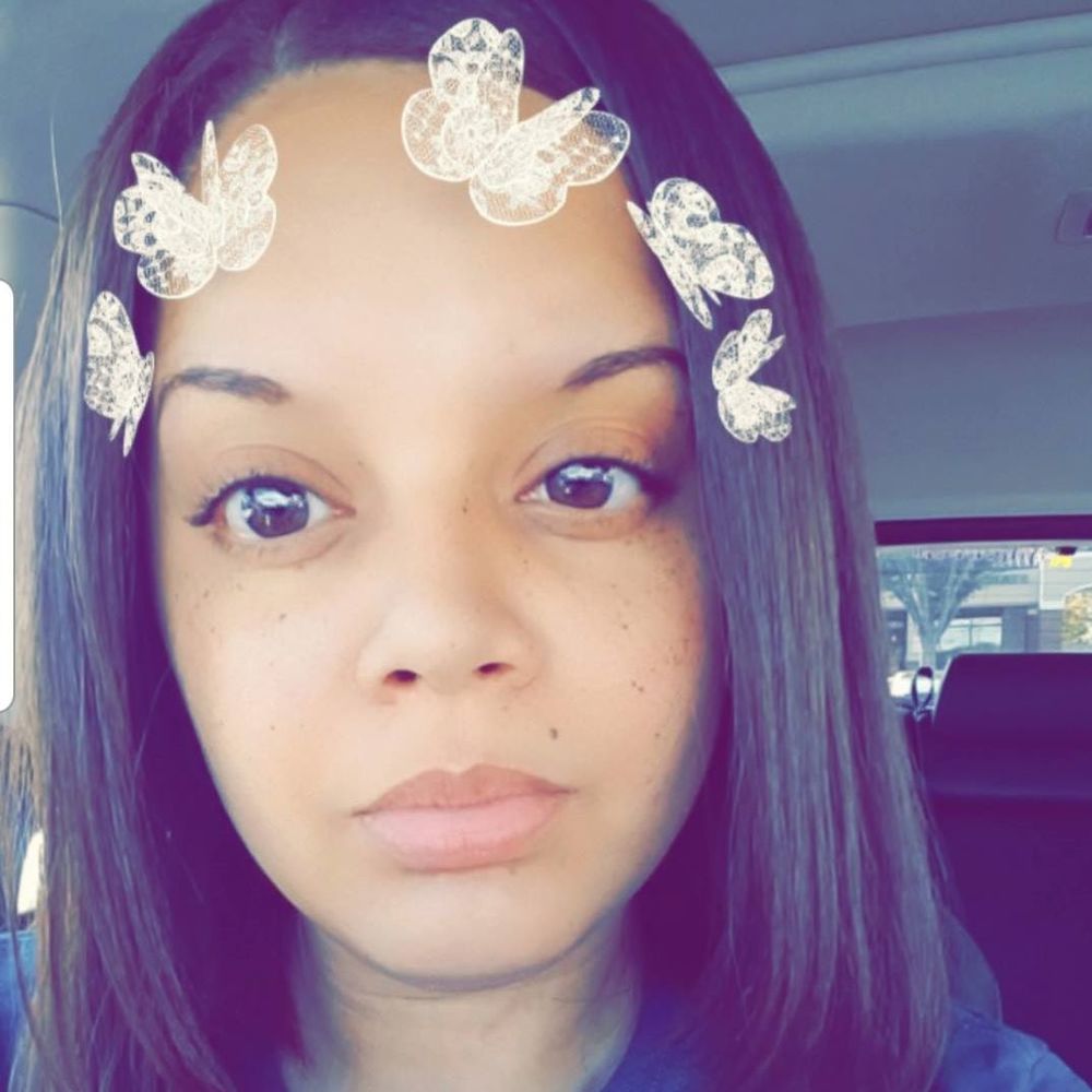 Meet your Posher, Latoya